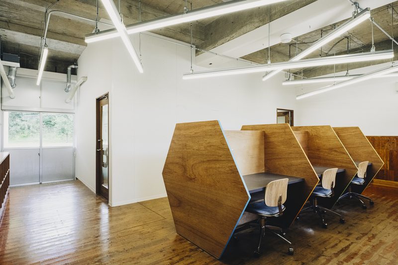 YAMAGA BASE MEETING ROOM